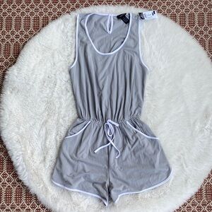 Rue21 Gray Romper with White Accents womens small new